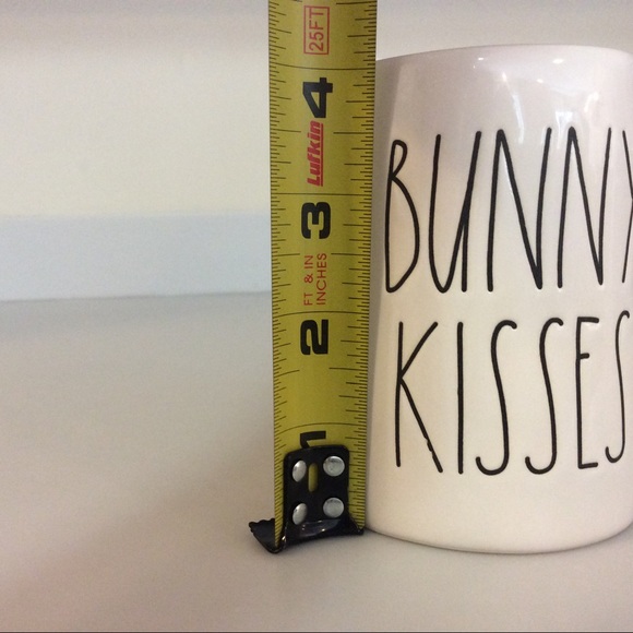 Rae Dunn EASTER Candle - Picture 3 of 5